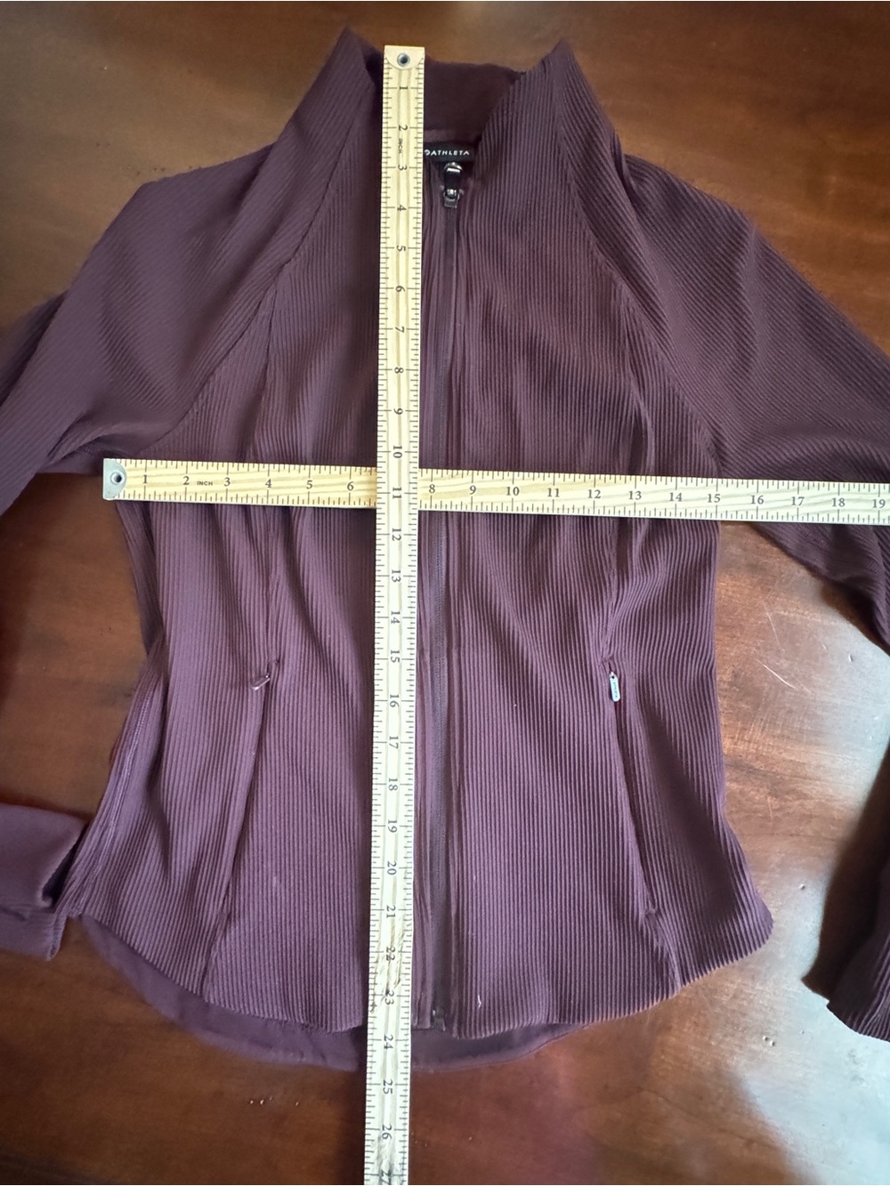 Athleta Ribbed Full Zip Jacket Plum Eggplant Petite Medium Athleisure EUC